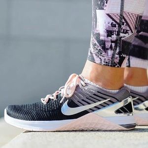 nike metcon dsx flyknit chrome blush